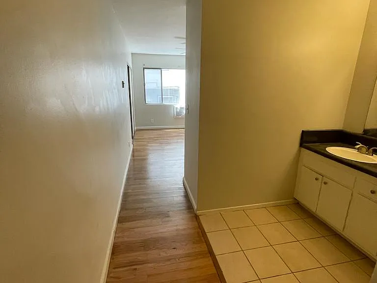 833 S Bedford St #102 — Photo 12
