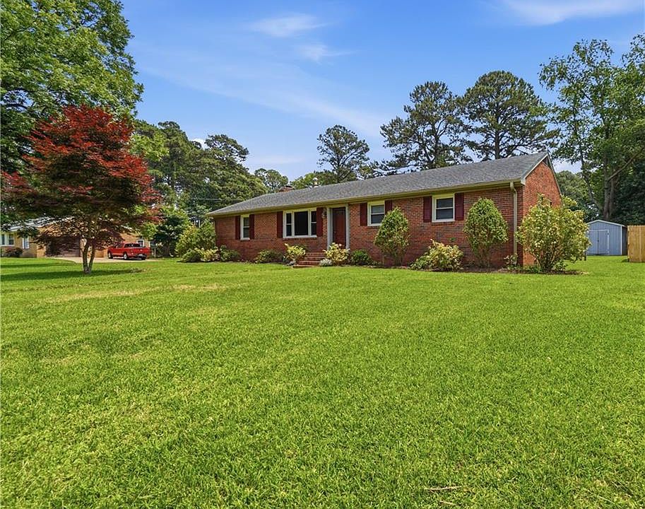 1st image of 5825 Barberry Ln