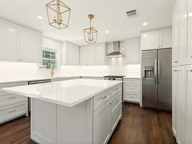 6536 Patrick Dr — Photo 8