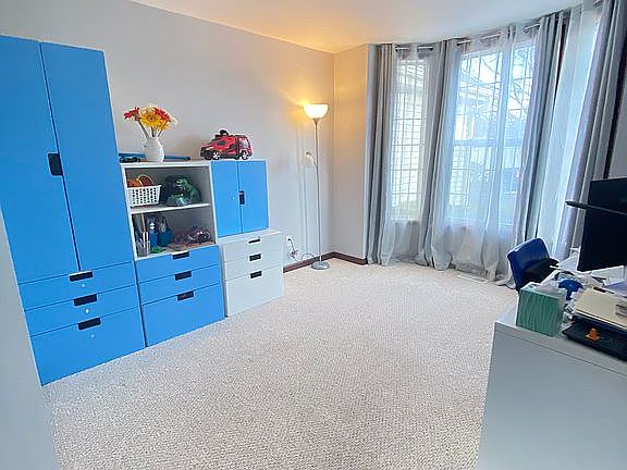 4th image of 1648 Lexington Dr