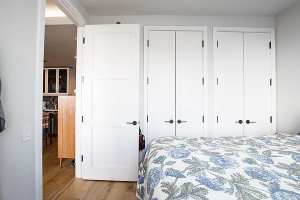 Rented by Nooklyn NYC LLC | media 70