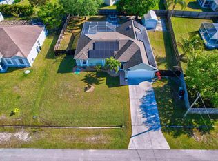 5626 NW Crisona Cir, Port Saint Lucie, FL 34986