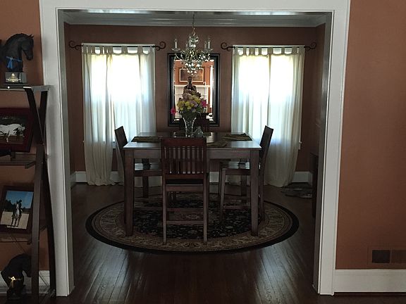 2nd image of 112 W 6th Ave
