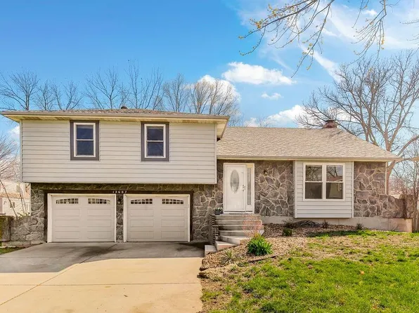 12607 W 57th St, Shawnee, KS 66216