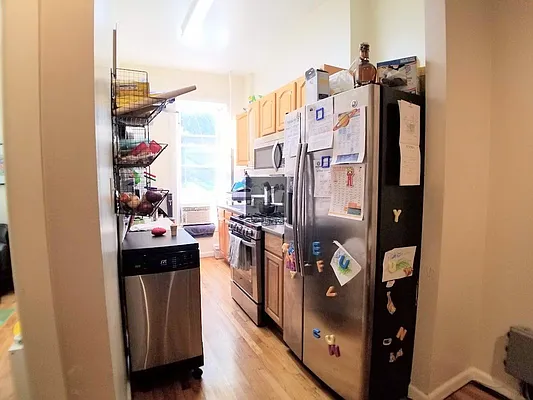 Rented by Highline Residential | media 9