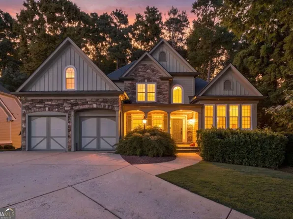 1223 Oakleigh Valley Dr, Powder Springs, GA 30127