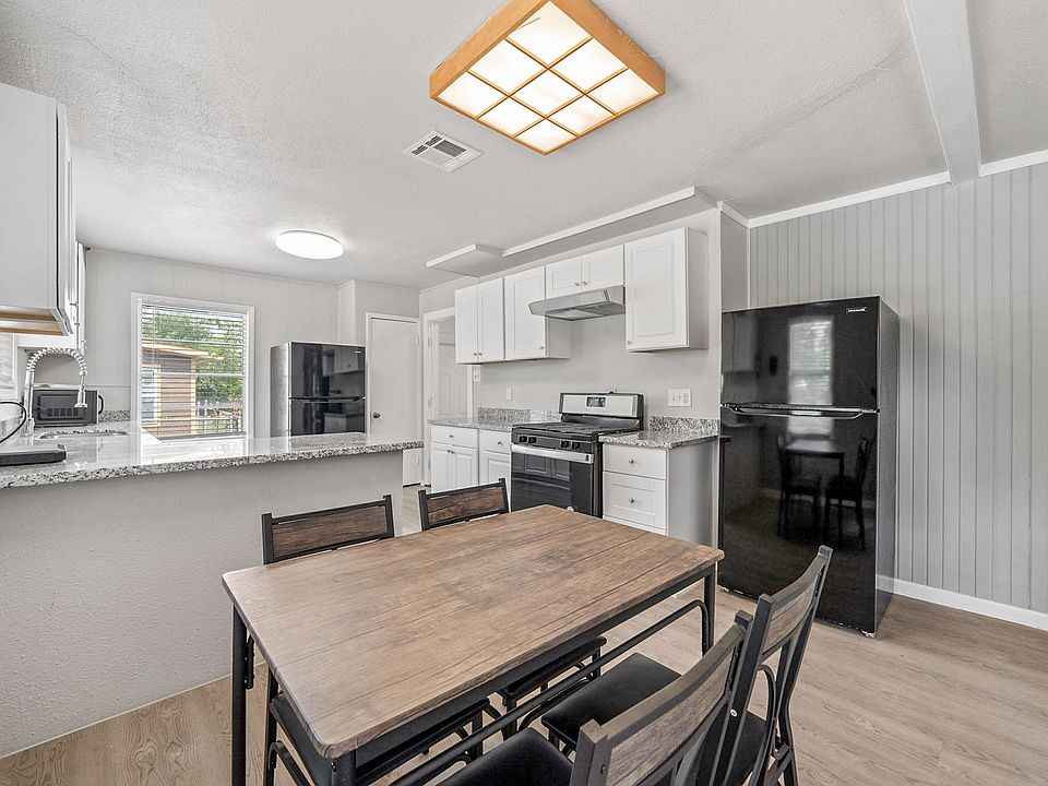 1st image of 327 Holly Dr #14926226