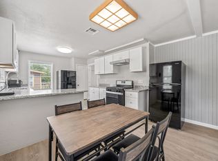 327 Holly Dr #14926226, Baytown, TX 77520