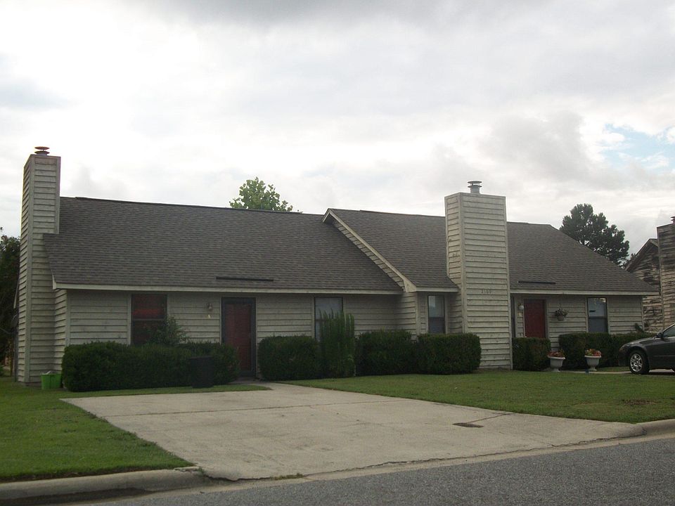 1st image of 2109 E 3rd St #B