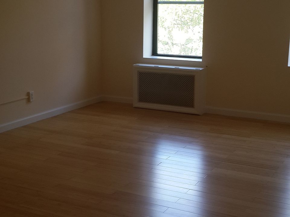 1st image of 79 Woodruff Ave APT 3C