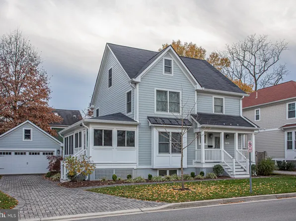 4707 Howard Ln, Beltsville, MD 20740