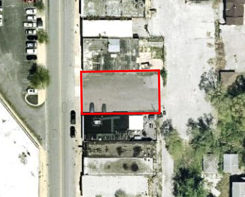 2nd image of 14215 S Park Ave