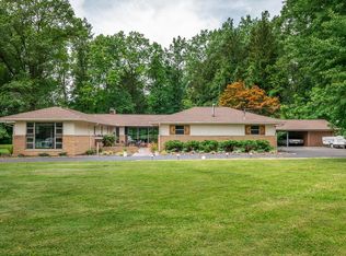 975 Fairway Blvd, Columbus, OH 43213