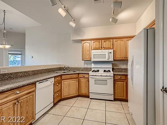 5th image of 9303 Gilcrease Ave Unit 2219