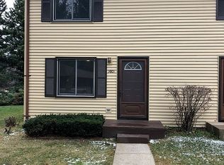 3801 Hammond Rd E, Traverse City, MI 49686