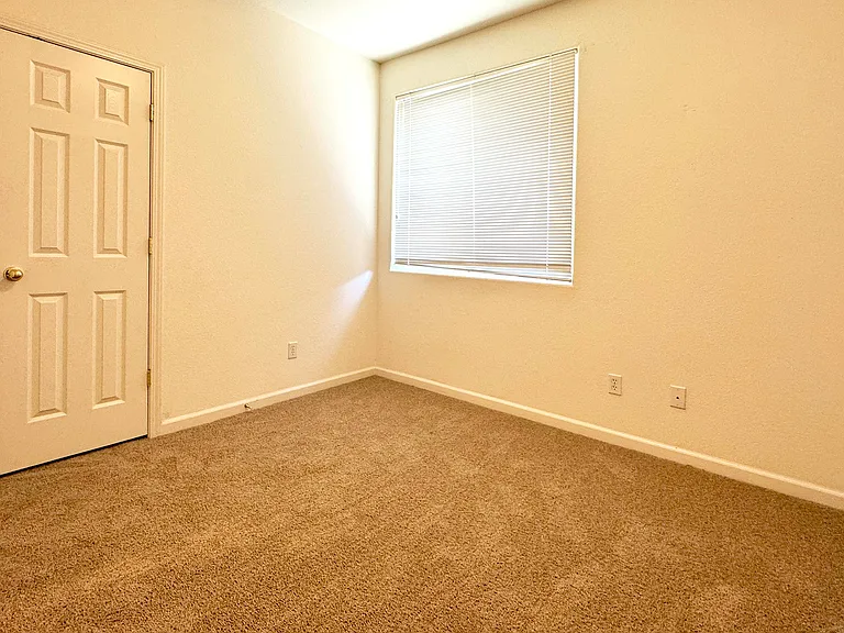 10152 Atkins Dr — Photo 11