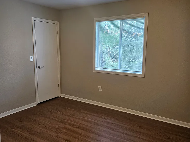 Grandview Meadows — Photo 93