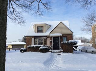 2324 S 19th Ave, Broadview, IL 60155