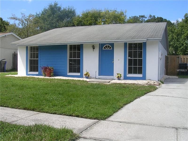 1st image of 16020 Woodpine Dr