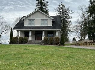 254 Grove Terrace Dr SW, Abingdon, VA 24210