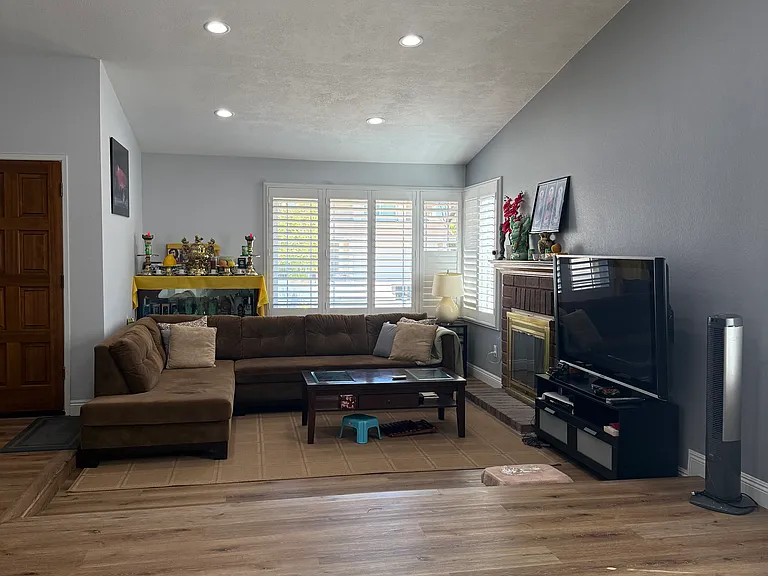 Canyon Breeze Dr — Photo 3