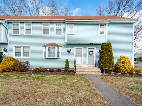 1 Abbott Road #18, Ellington, CT 06029