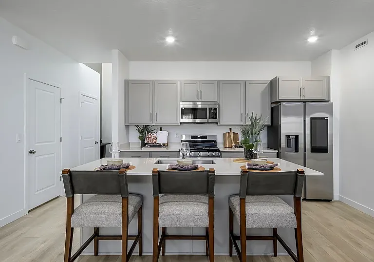 1514 W Bright Eyes Ln — Photo 13