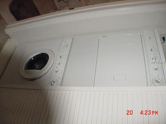 5th image of 850 S Tamiami Trl APT 827