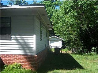 2nd image of 2456 Lilac Ave