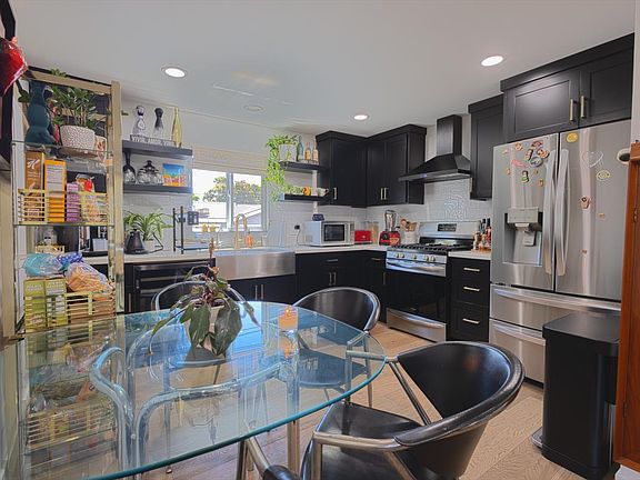 Kitchen / Dining Area. Appliances are included.