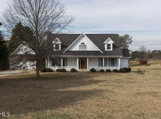 5359 Brooks Ln, Loganville, GA 30052