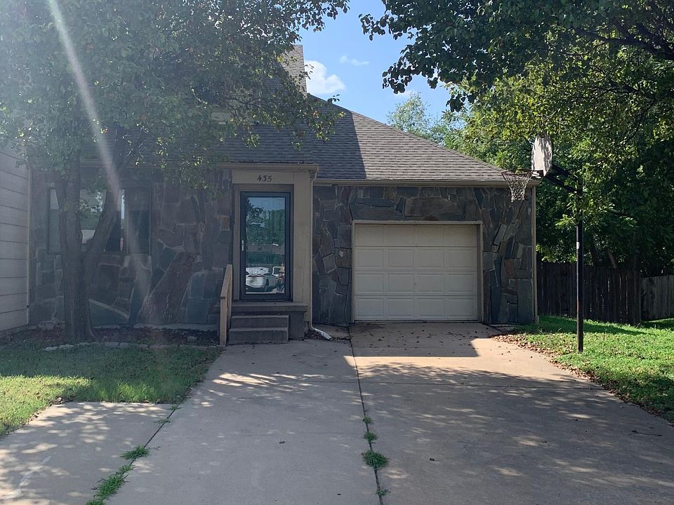 1st image of 435 N Sunnyslope Ct N