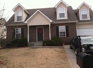 223 Mary Joe Martin Dr, La Vergne, TN 37086