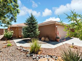 1520 Penasco Rd NE, Rio Rancho, NM 87144