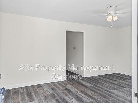 5th image of 1848 Willowood Dr