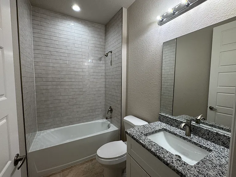 1304 Andover Dr — Photo 10