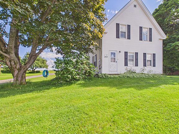 2nd image of 1616 Main Street