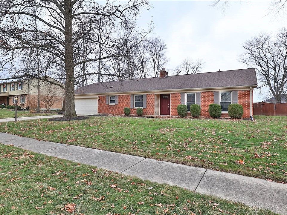 1st image of 9743 Rose Arbor Dr
