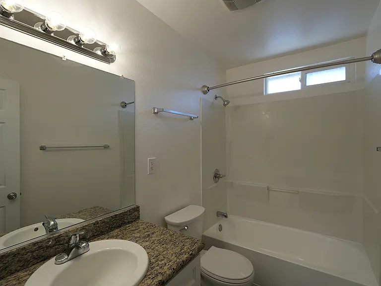 5157 1/4 E Santa Ana St #5201-1/2 — Photo 10