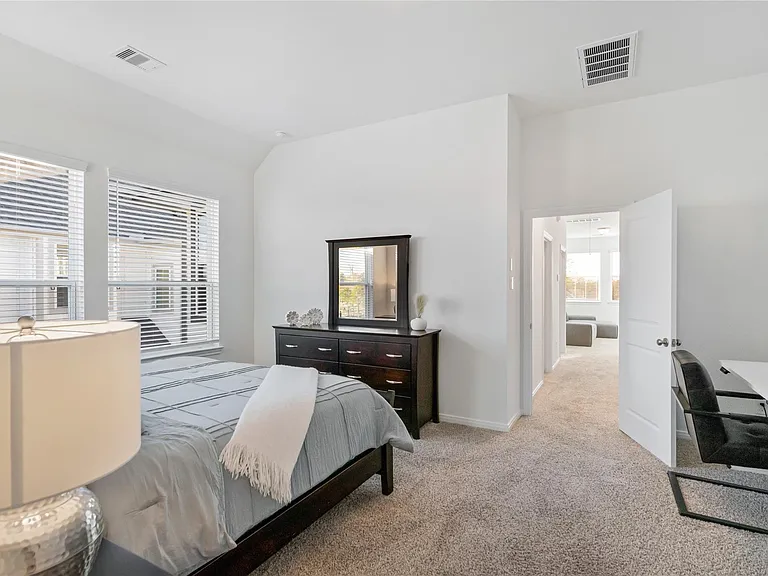 632 Silver Pear Ct — Photo 21
