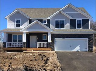 9846 67th St S, Cottage Grove, MN 55016