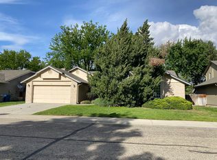 3534 S Crosspoint Ave, Boise, ID 83706
