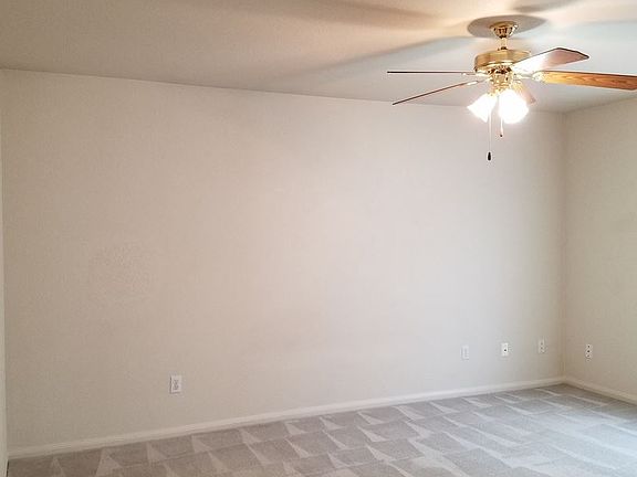 4th image of 3204 John Porter Dr