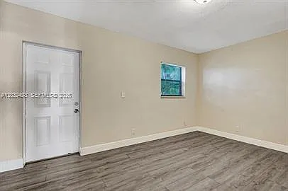 4041 NW 30th Ter #3 — Photo 5