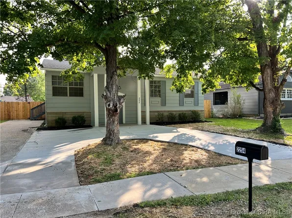 2254 Blackiston Mill Road, Clarksville, IN 47129