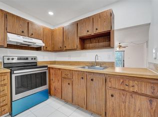 Village Square Condo, Plantation, FL 33313