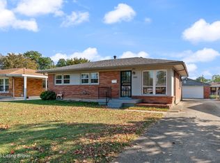 3502 E Indian Trl, Louisville, KY 40213