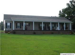 17973 Hall Rd, Athens, AL 35613