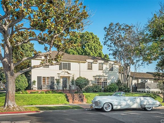 2nd image of 540 Los Altos Ave