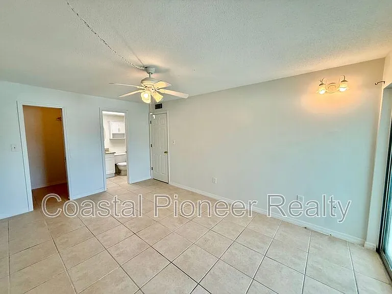 5111 Amulet Dr #B105 — Photo 14